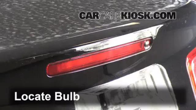 2013 Chevrolet Malibu LTZ 2.5L 4 Cyl. Éclairage Feu de freinage central (remplacer l'ampoule)